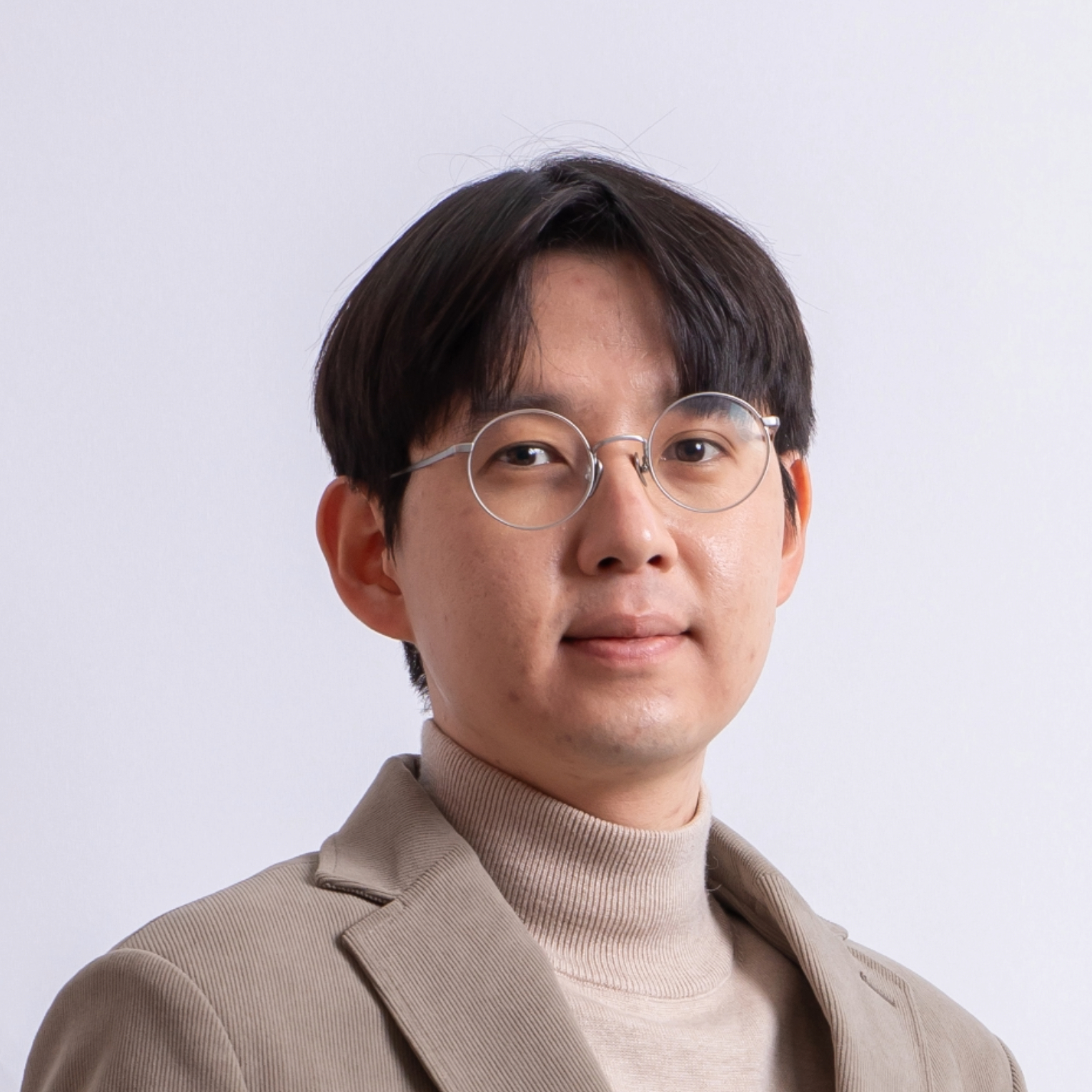 이재홍 교수 (학부장)  사진